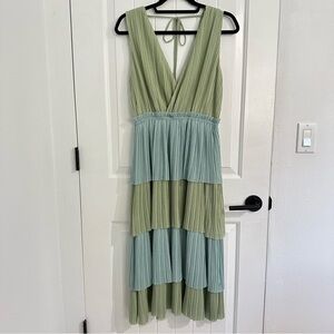 NWOT Adelyn Rae Pastel Green and Blue Tiered Midi Sleeveless Dress